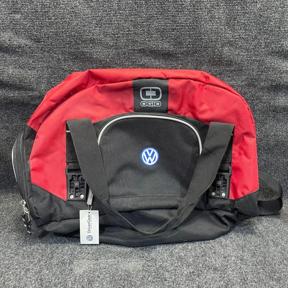 OGIO DRG015790-RED-OS VW DriverGear Red/Black Volkswagen Big Dome Duffle Bag